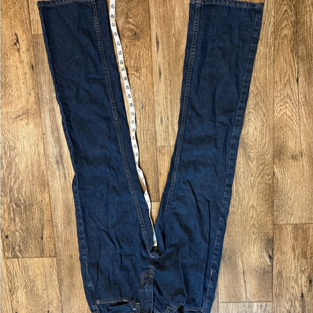 Old Navy 28 x 32 Blue Jeans